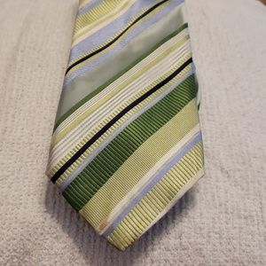 Neck tie